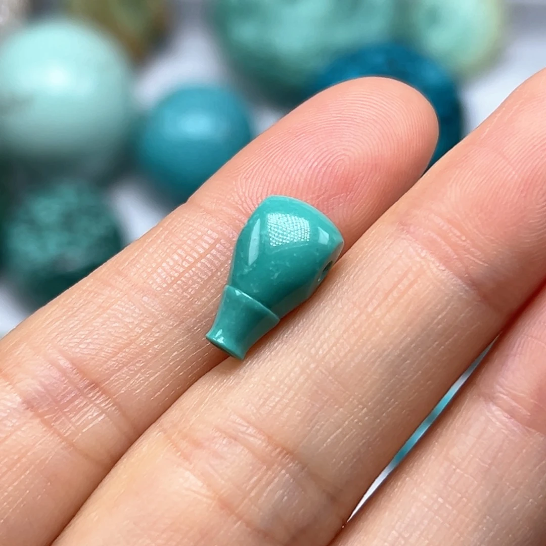 未镶嵌绿松石珠宝奇石哐**当