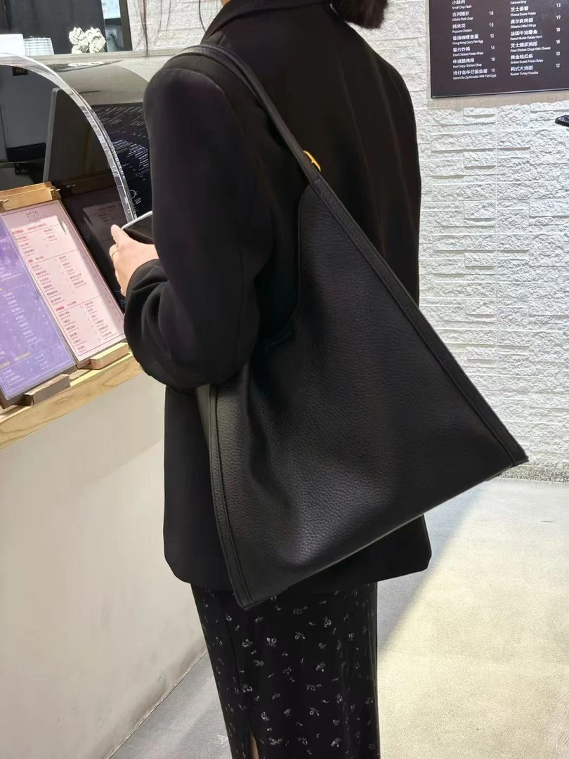 优卡新款时尚简约女士大容量单肩包6021-1