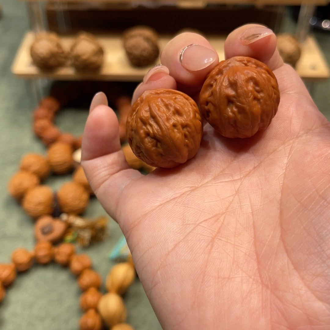 文玩核桃把件橘皮水草八棱