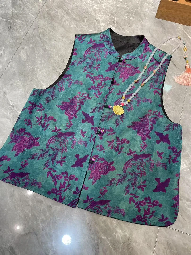 谢美丽-精选双面蓝底紫花韵味马甲新中式