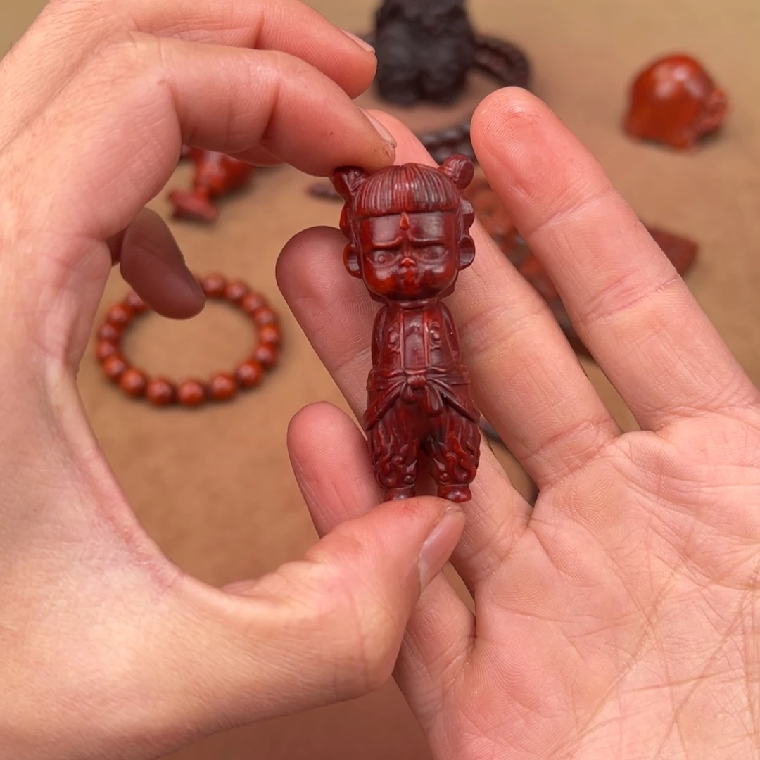 檀香紫檀（小叶紫檀）把件小哪吒，99