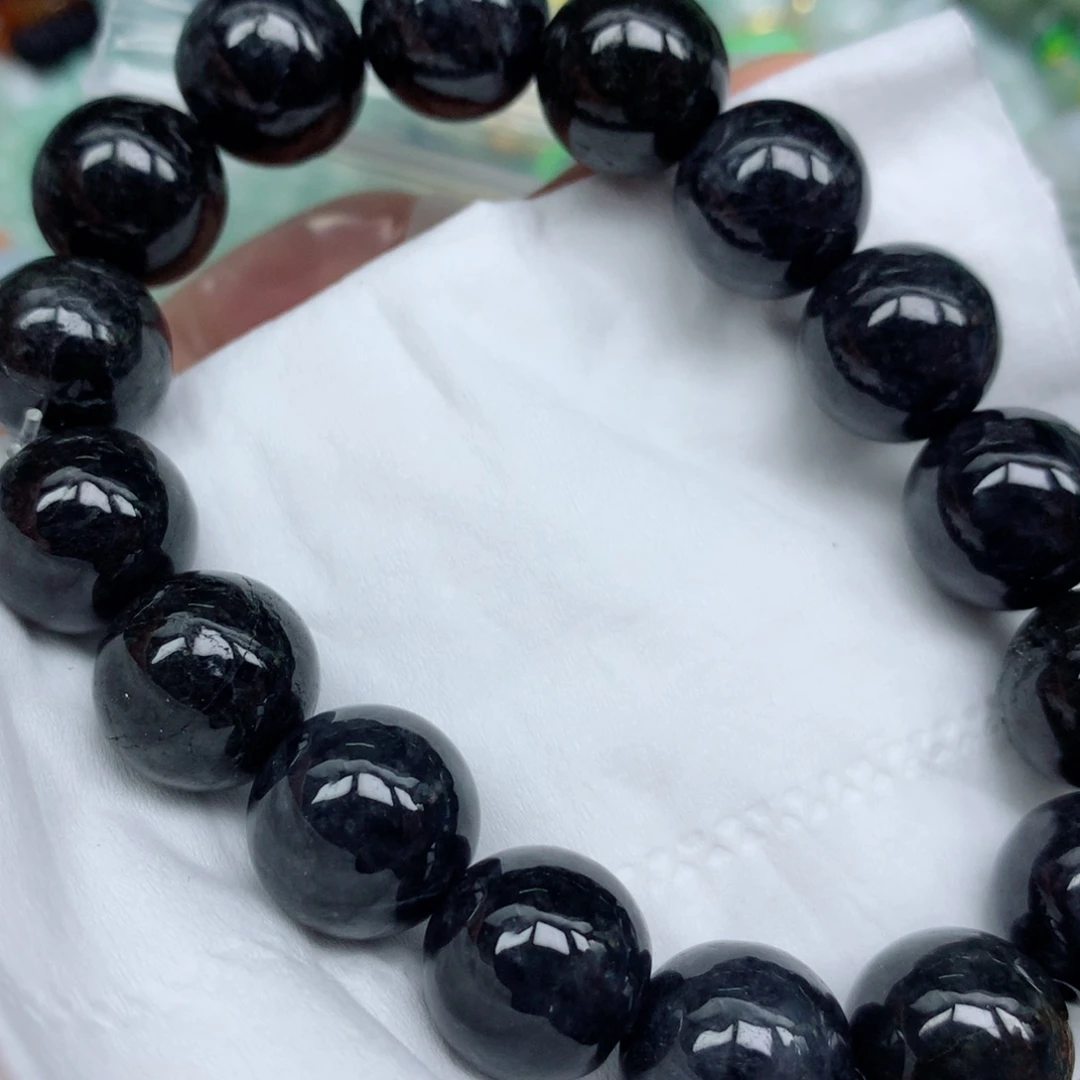 翡翠未镶嵌颈饰手串