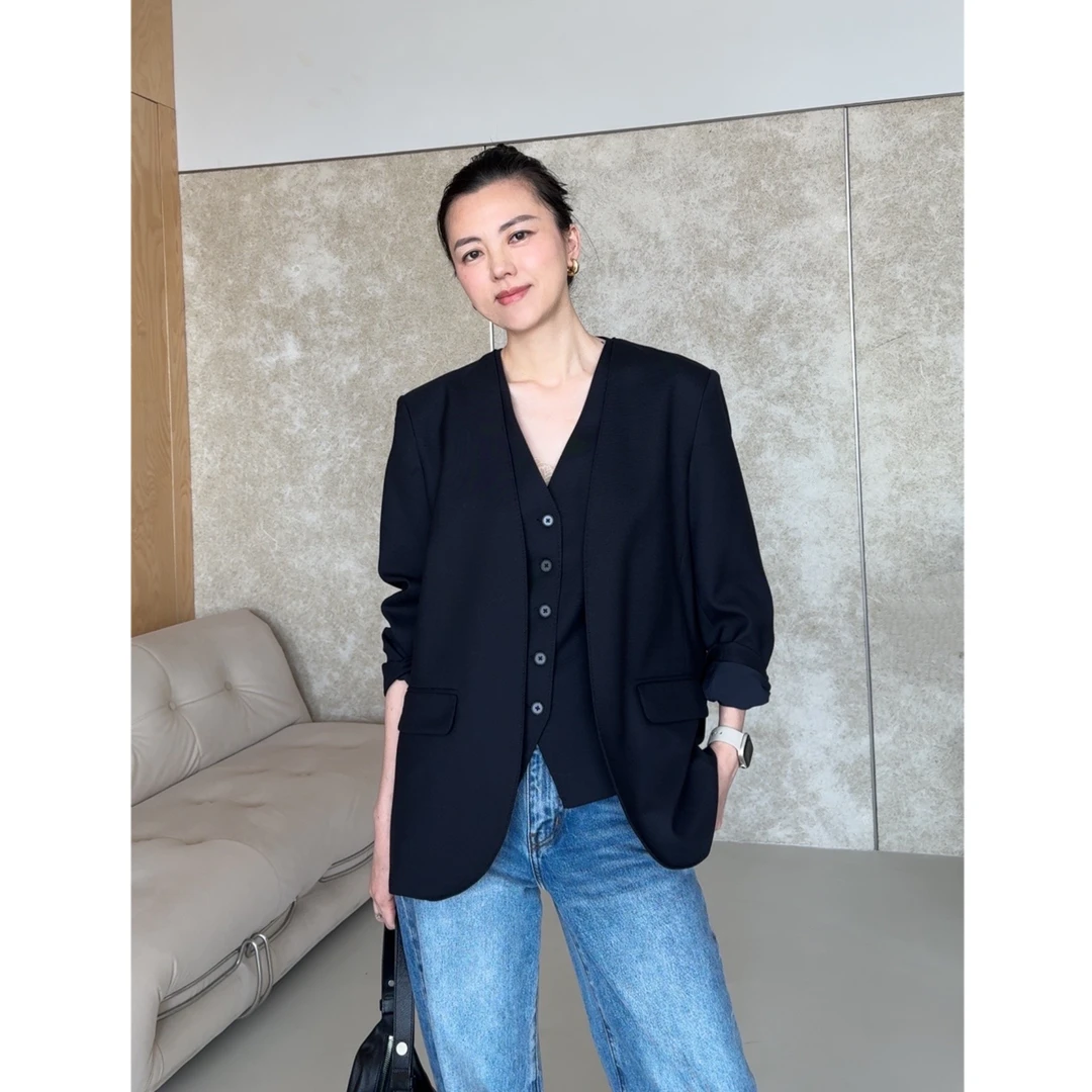 瑞瑞ANNYRUI |  独立设计师品牌时尚微阔肩极简无领西服