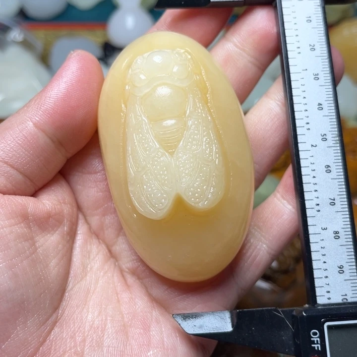 石材天然方解石手把件不退换