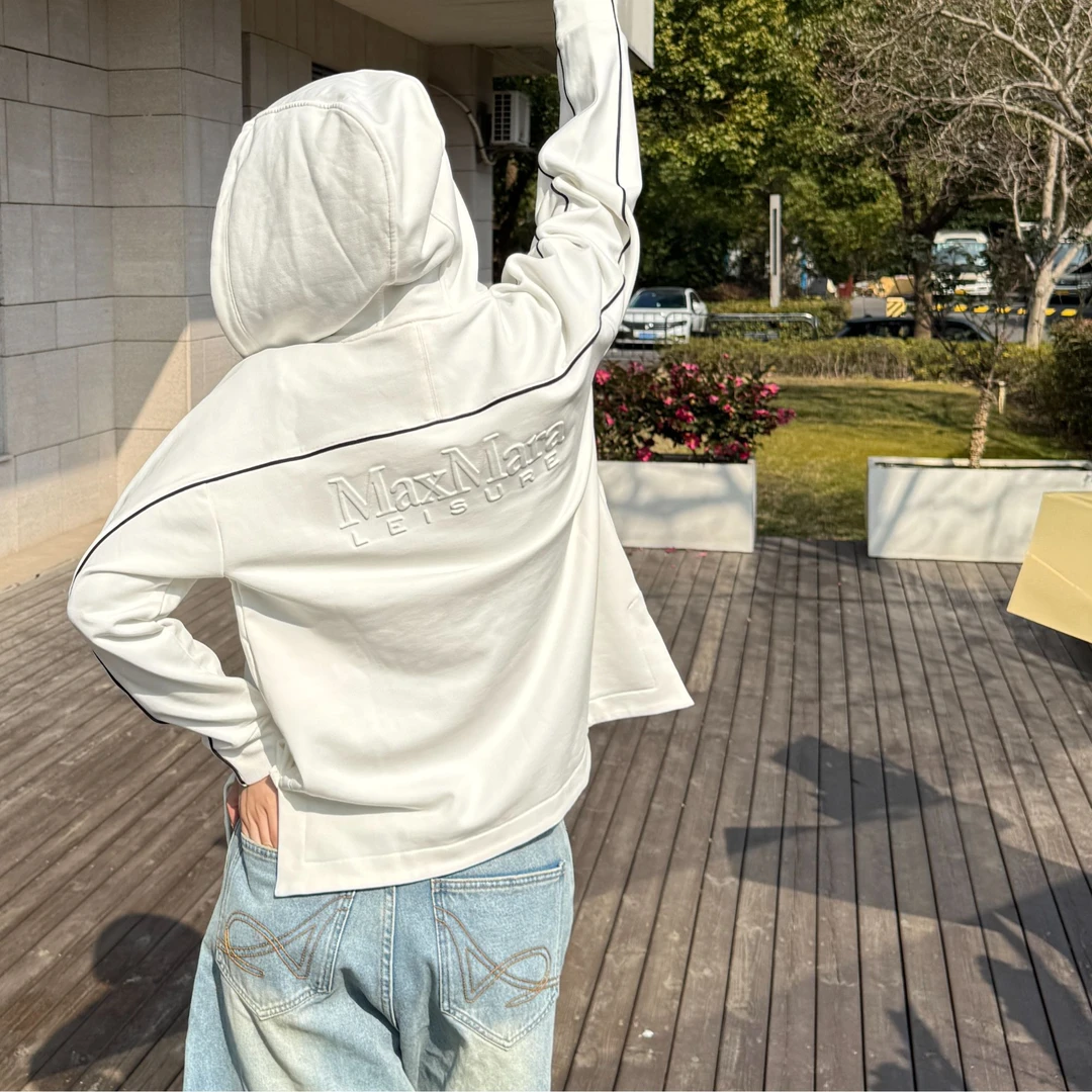 99新 MaxMara 娜娜专属 背后字母拉链帽衫 白色