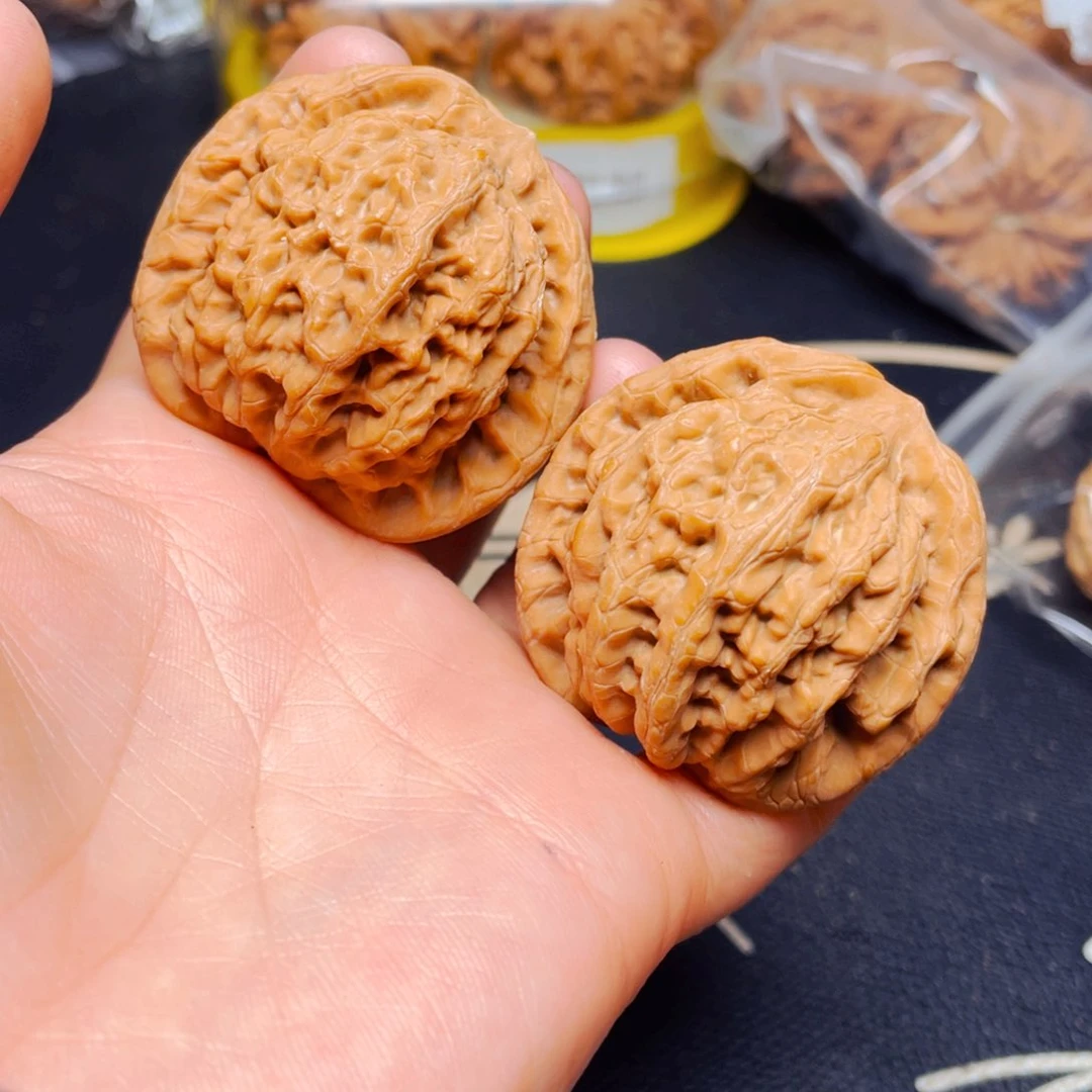 吊坠文玩核桃金公子