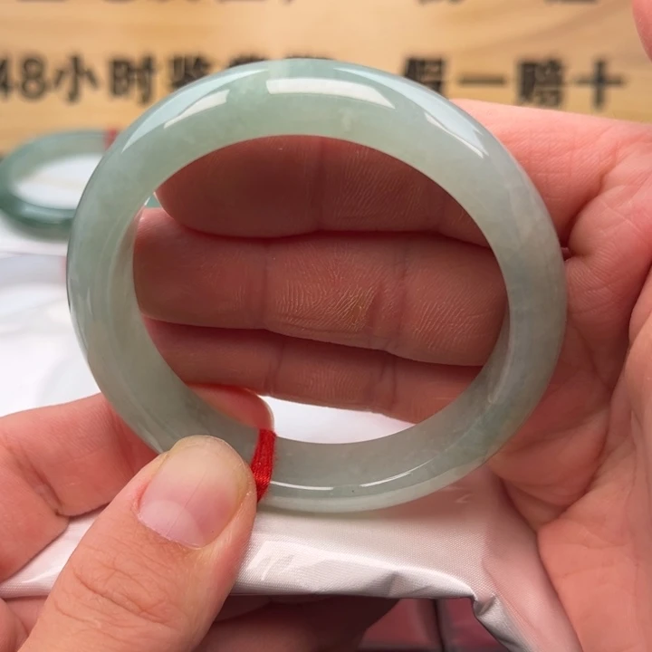 翡翠未镶嵌手镯-18
