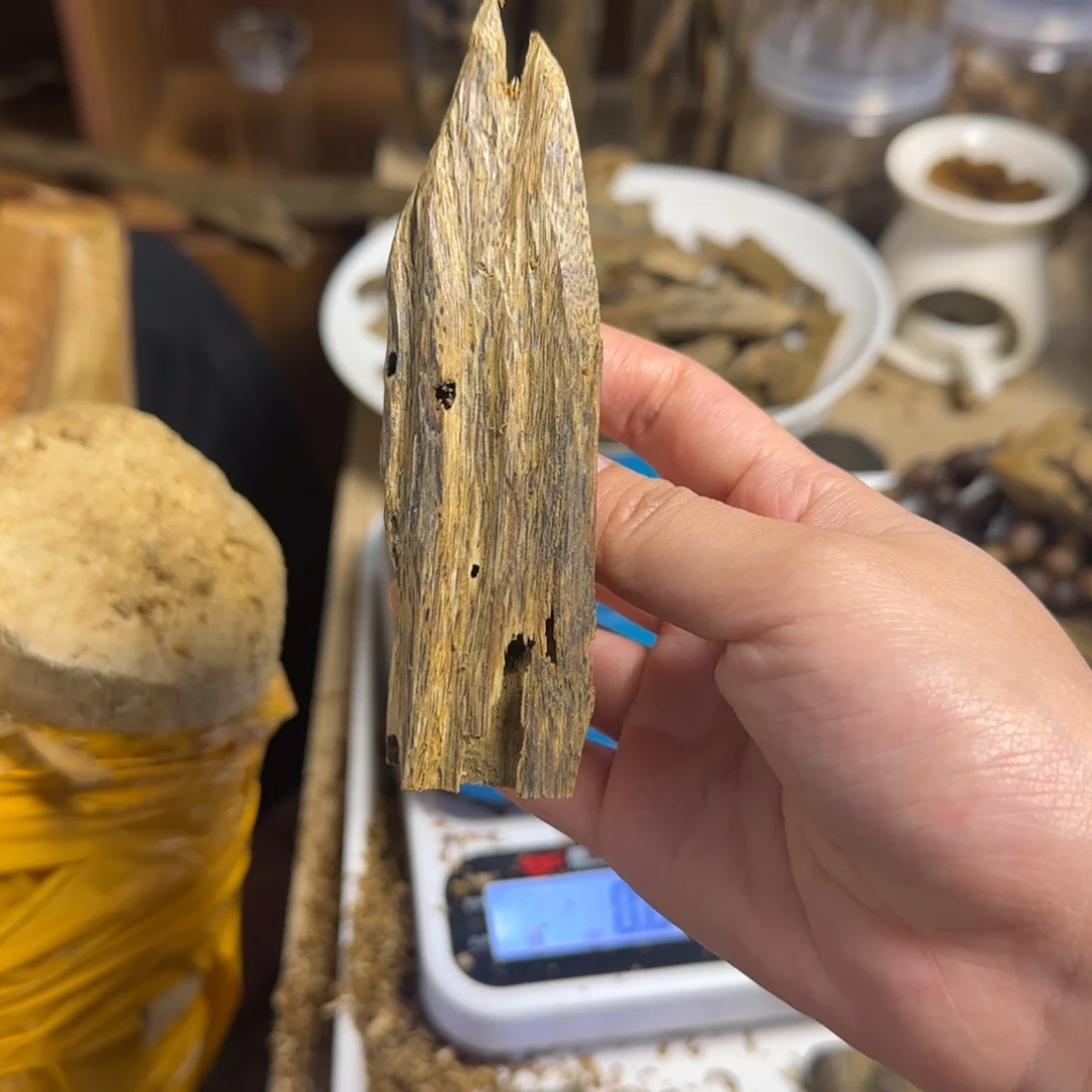 沉香沉香碎屑陆河虫漏