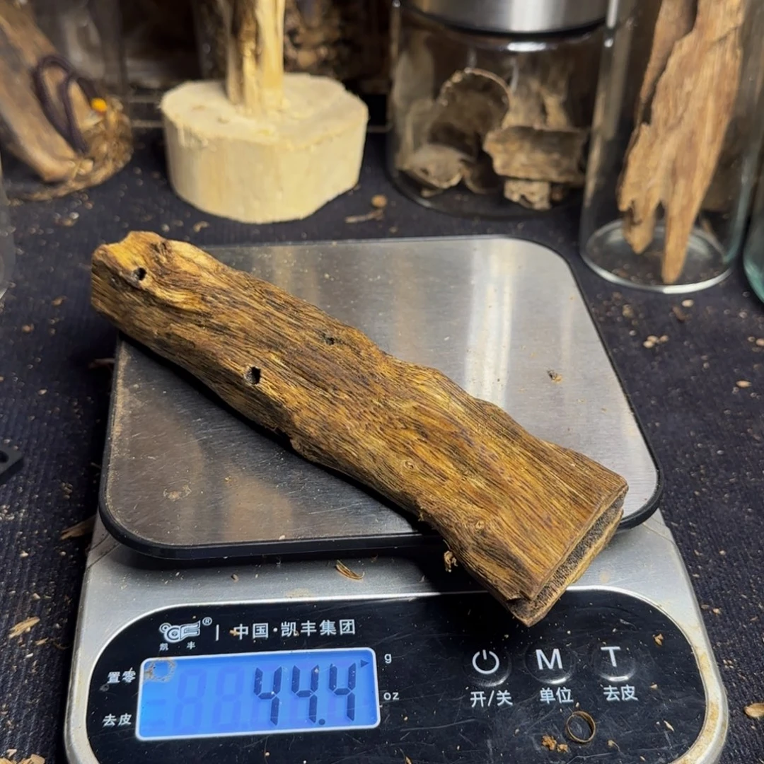 沉香碎屑沉香棋楠沉香