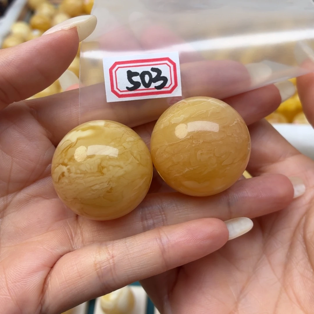风***2蜜蜡未镶嵌裸石31+蜜蜡