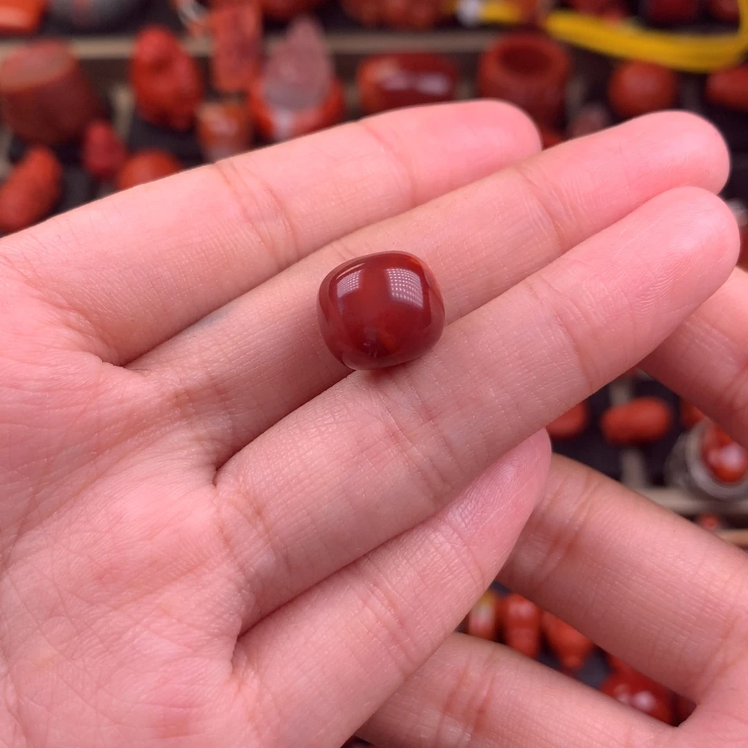 南红玛瑙未镶嵌牛血老型11.7