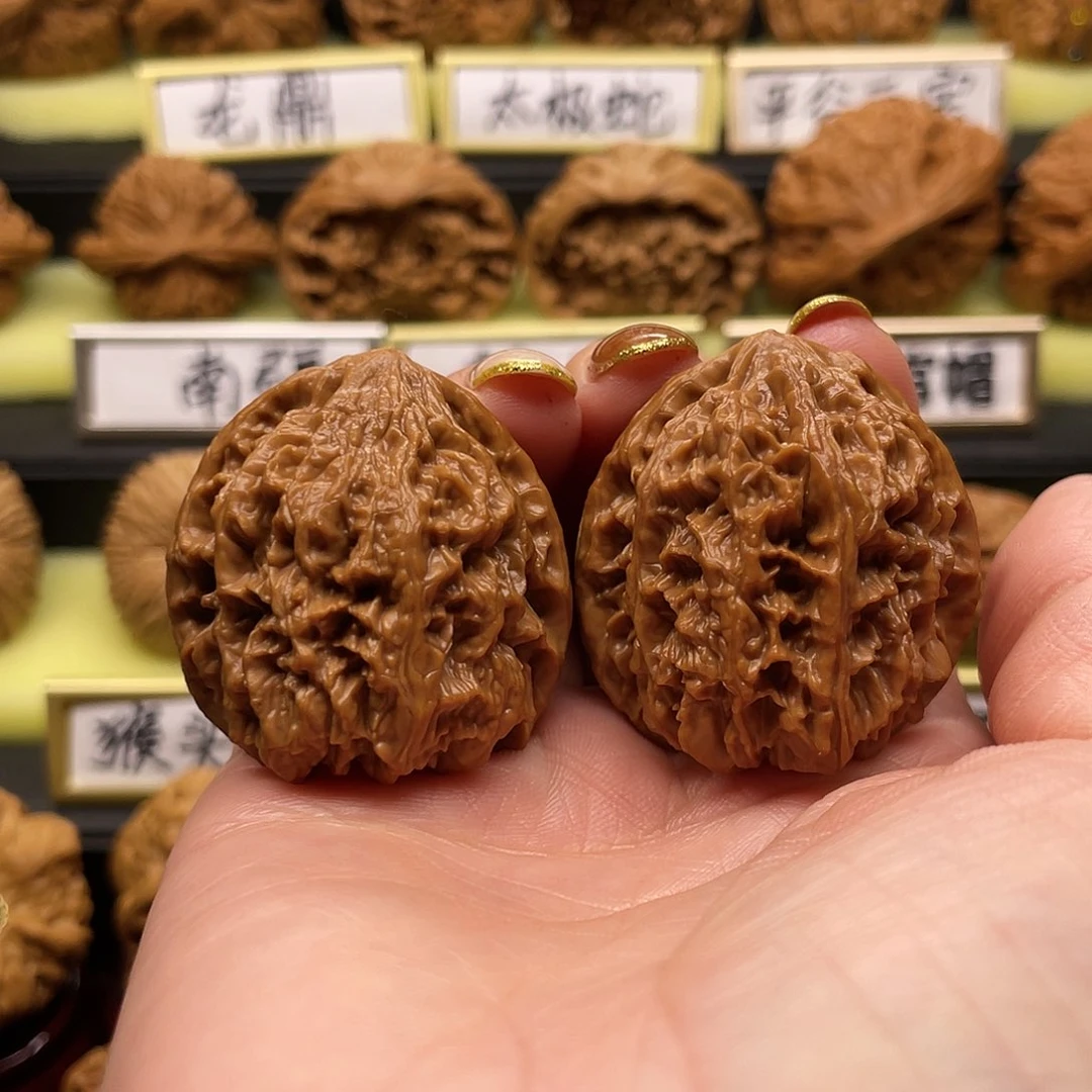 【闪购商品】吊坠文玩核桃野牛35.5