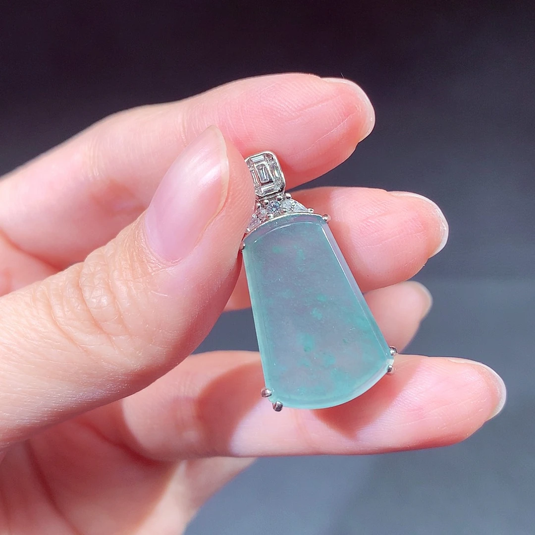 未镶嵌戒指翡翠翡翠