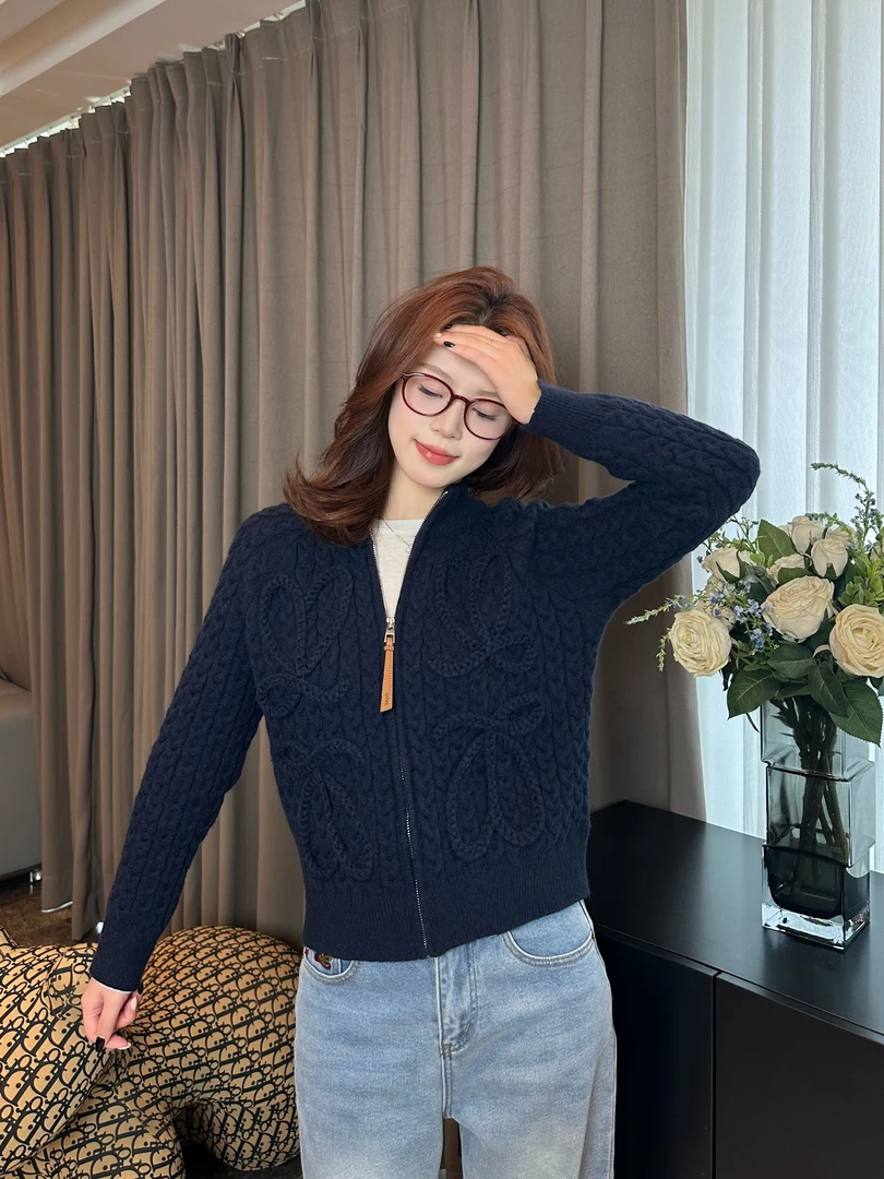 小香风针织立领开衫 J000310