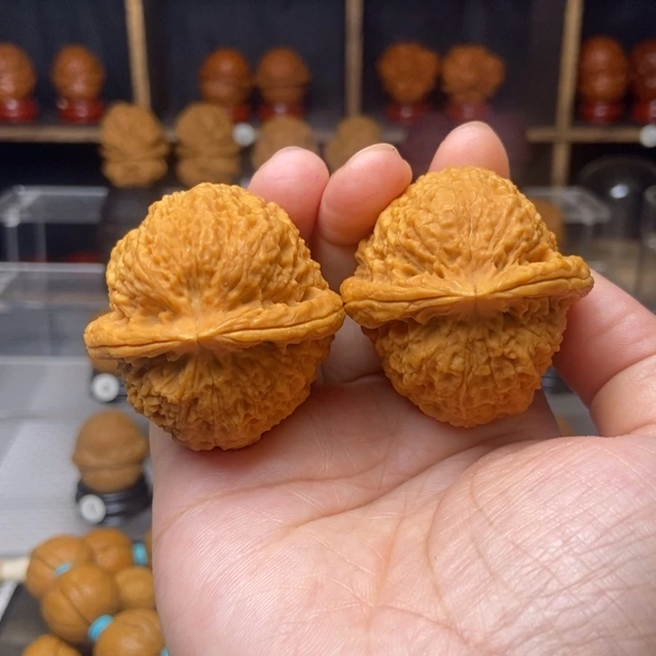 吊坠文玩核桃6铁狮子