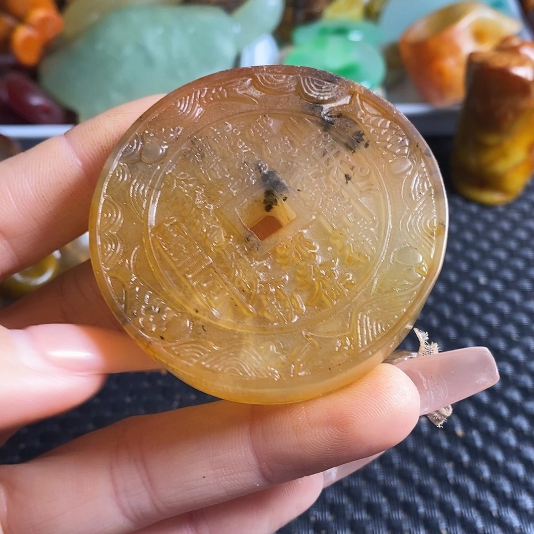 岫岩老玉（透闪石质玉）未镶嵌珠宝奇石
