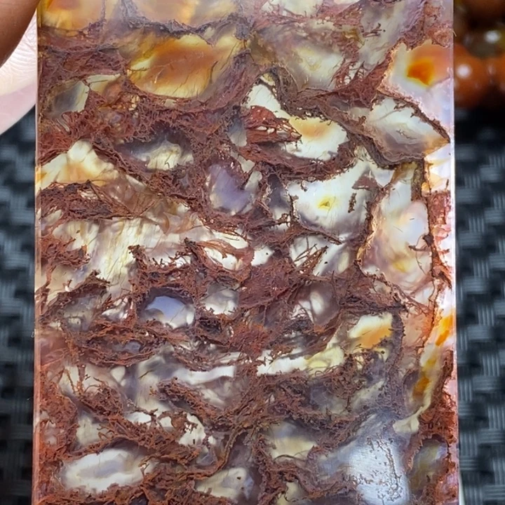 玛瑙/玉髓未镶嵌颈饰从****。