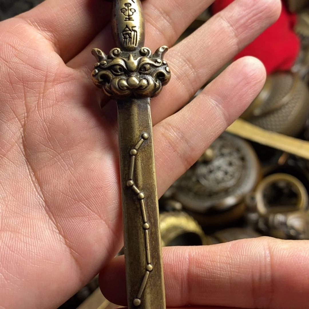 精美铜器做工精良