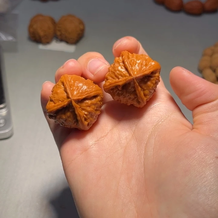 把件文玩核桃四棱855