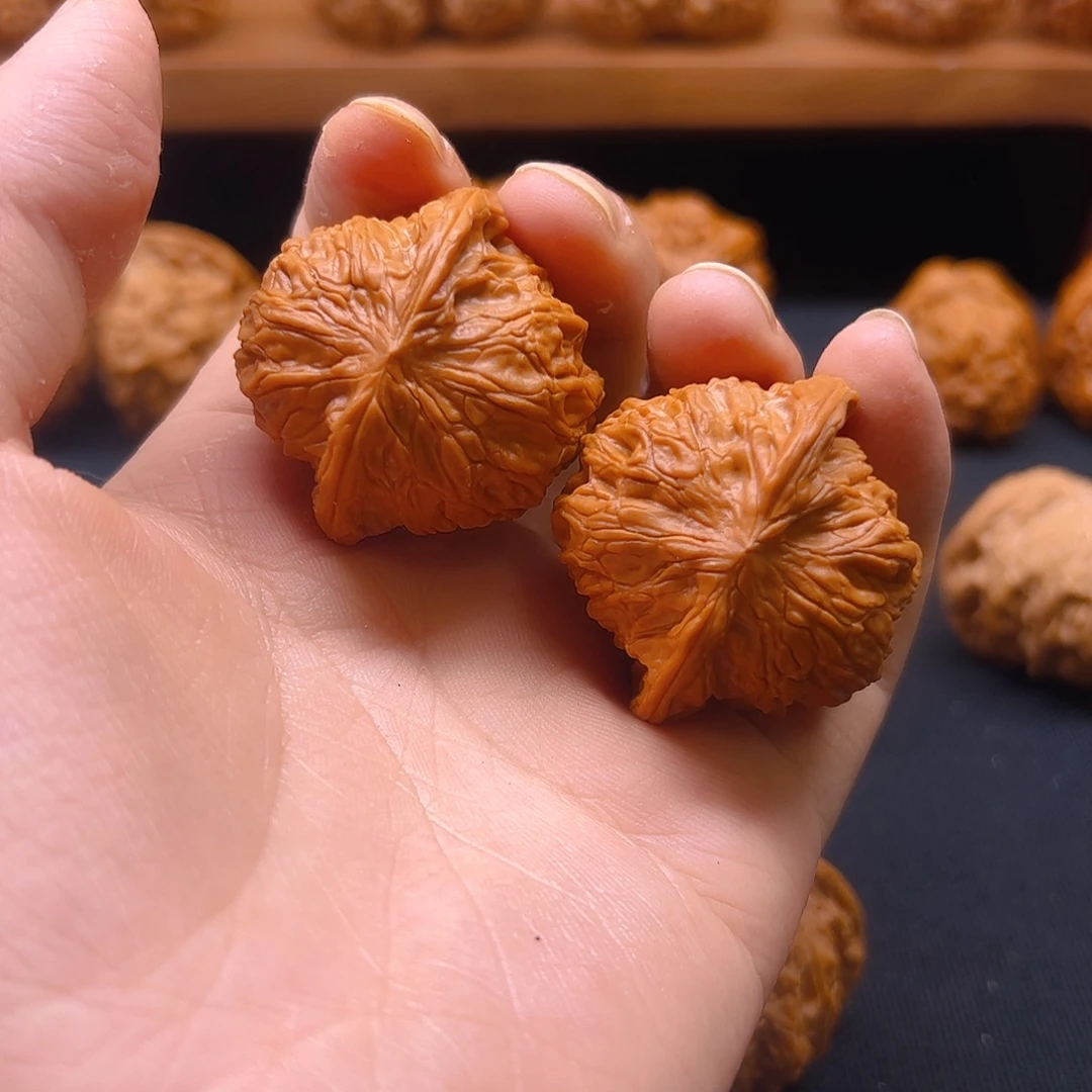 把件核桃山地磨盘40全品