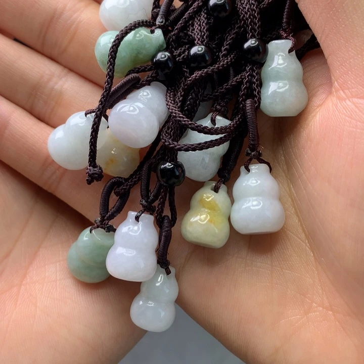 翡翠颈饰未镶嵌多样性