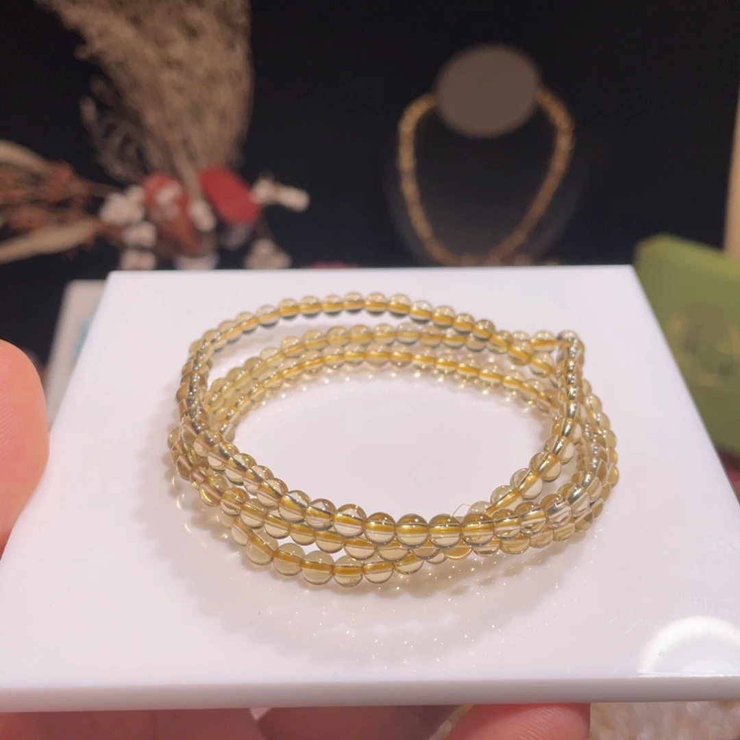 水晶手串未镶嵌水晶手串