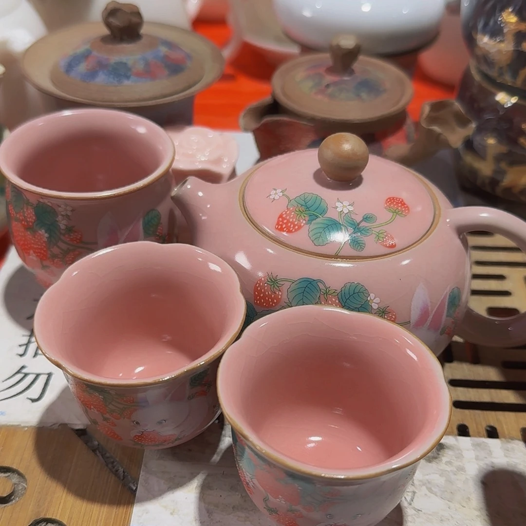 瑕疵茶具。介意勿拍