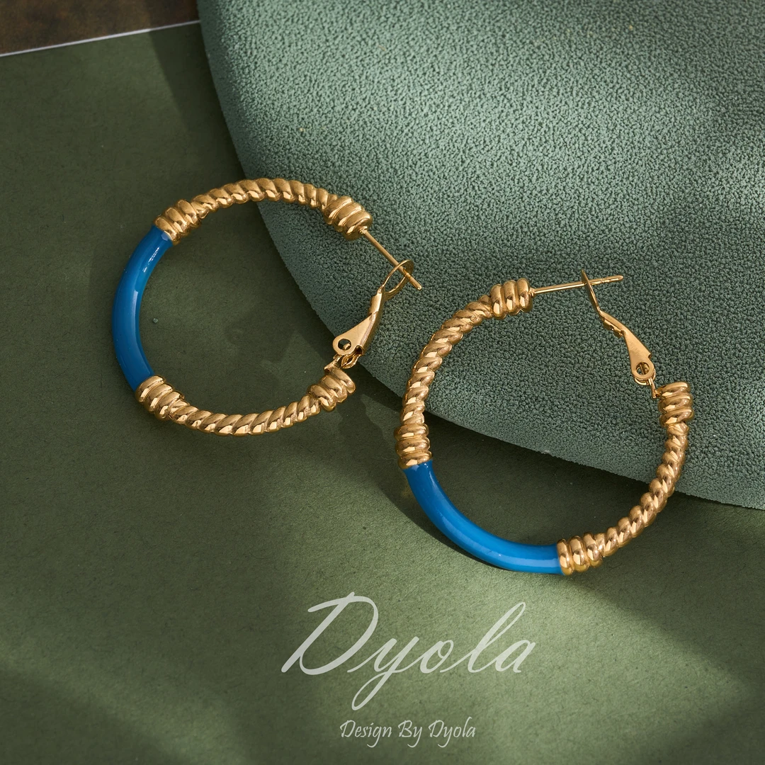 钛钢珐琅耳饰 Dyola扭线圆圈珐琅蓝耳扣E304063