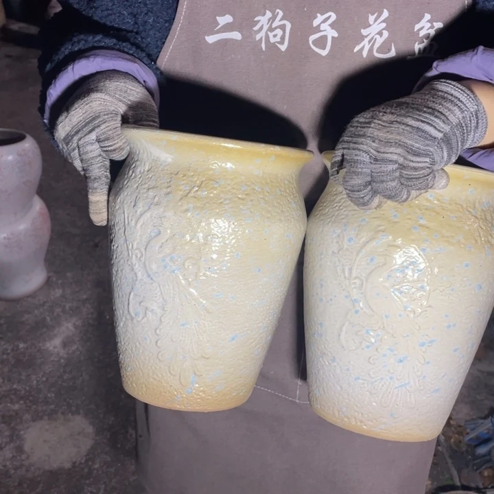 紫砂花盆口17高24瑕疵瑕疵