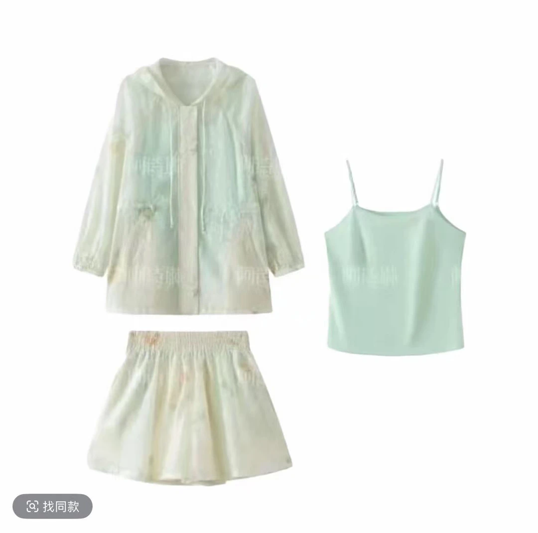 珩绣2025繁花似锦连帽款显瘦气质时尚8802