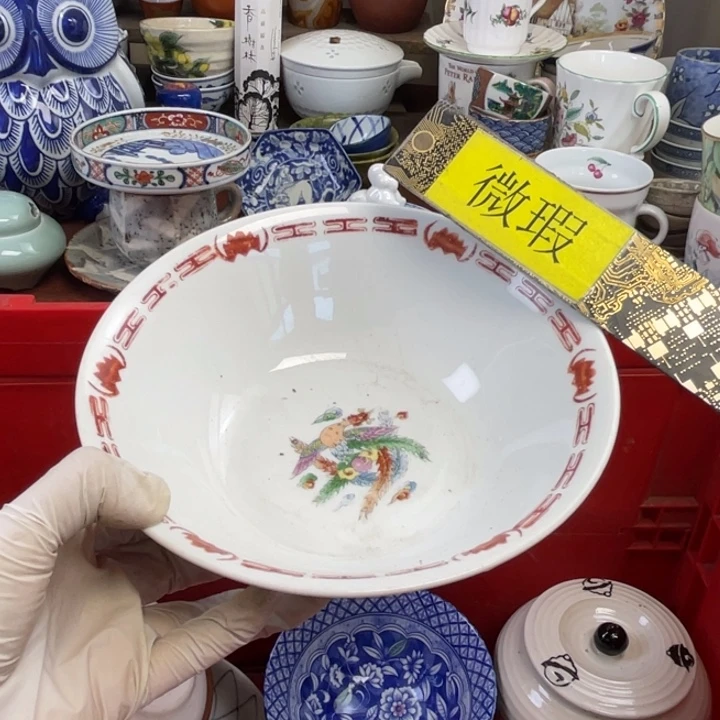 他家瓷器真美…开播了