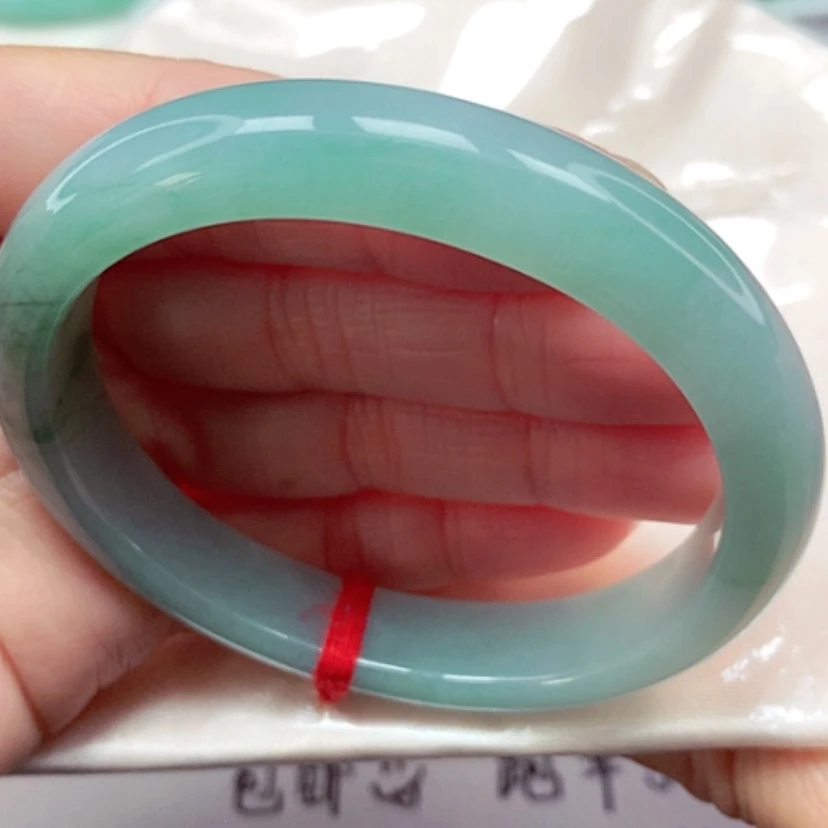 【闪购商品】翡翠手镯（贵妃镯）未镶嵌冰胶飘绿花贵妃手镯5556圈3号