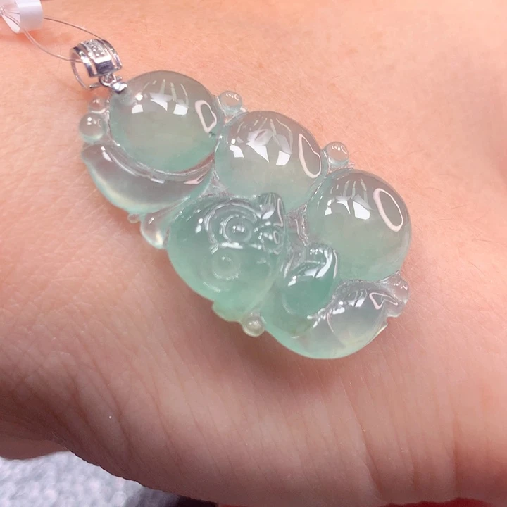 定制翡翠18K金镶嵌翡翠