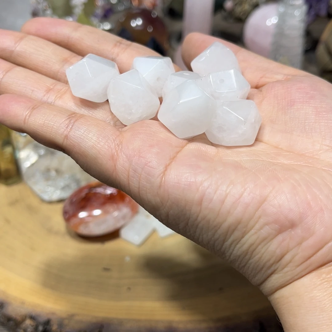 水晶珠宝半成品未镶嵌多样性发其一