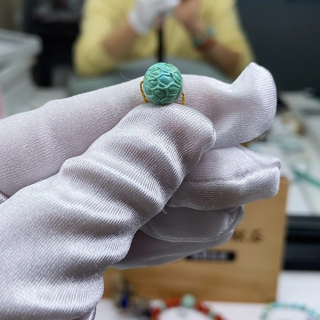 未镶嵌绿松石珠宝奇石