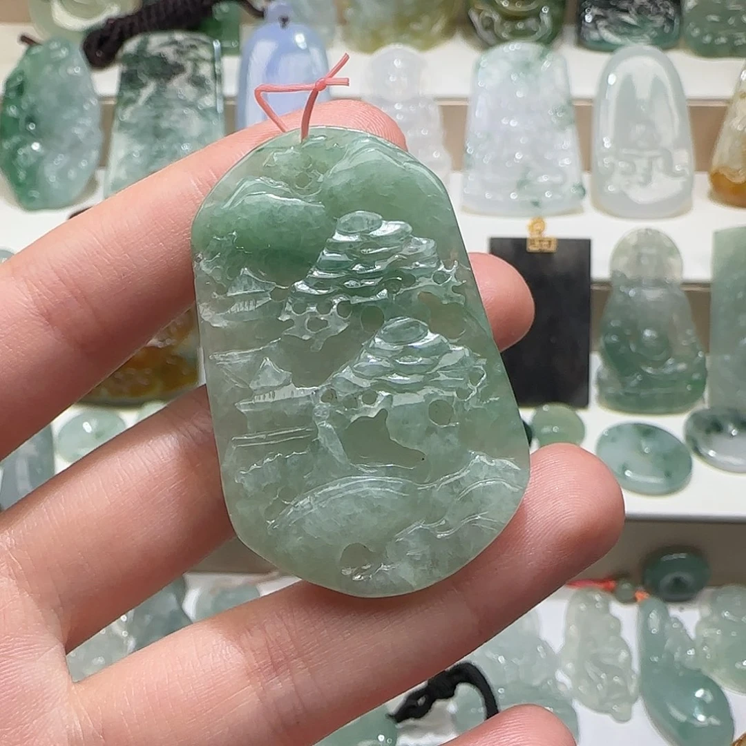 翡翠未镶嵌颈饰天然缅甸翡翠山水