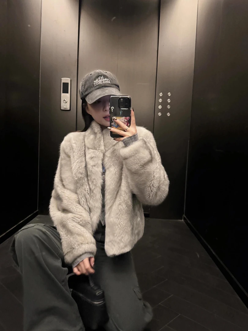 人造皮草 2025秋冬新款仿水貂短外套皮草保暖年轻时尚休闲气质