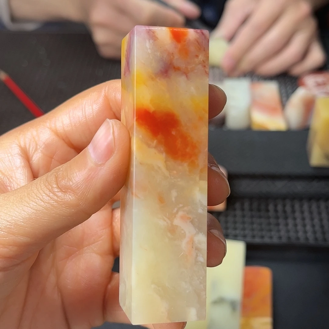 寿山石印石这种现象很容易出现