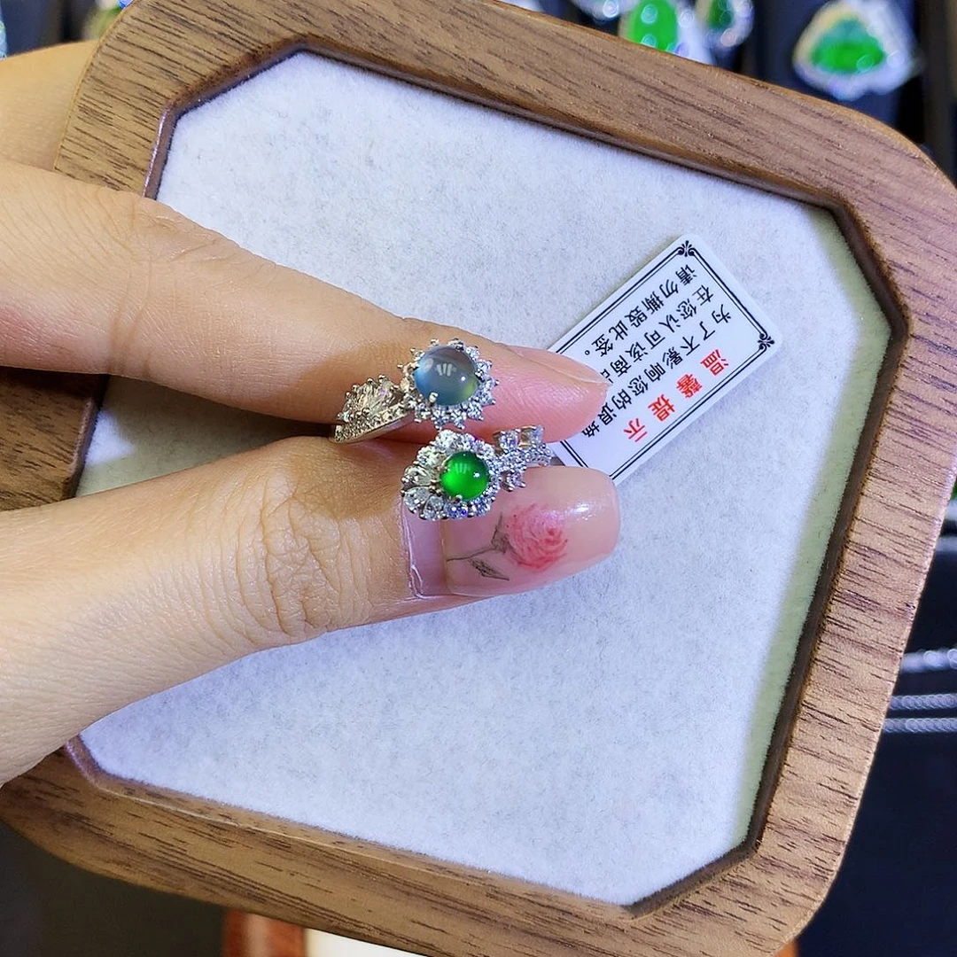 翡翠戒指银S925镶嵌?****8天然翡翠蛋面戒指