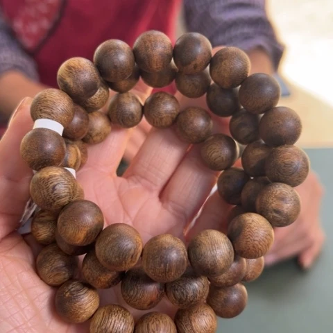 沉香手串白棋12克卡1.3多样性发1串