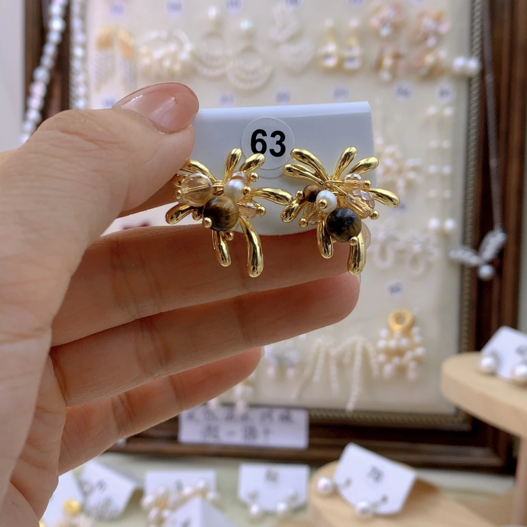 未镶嵌耳饰淡水珍珠