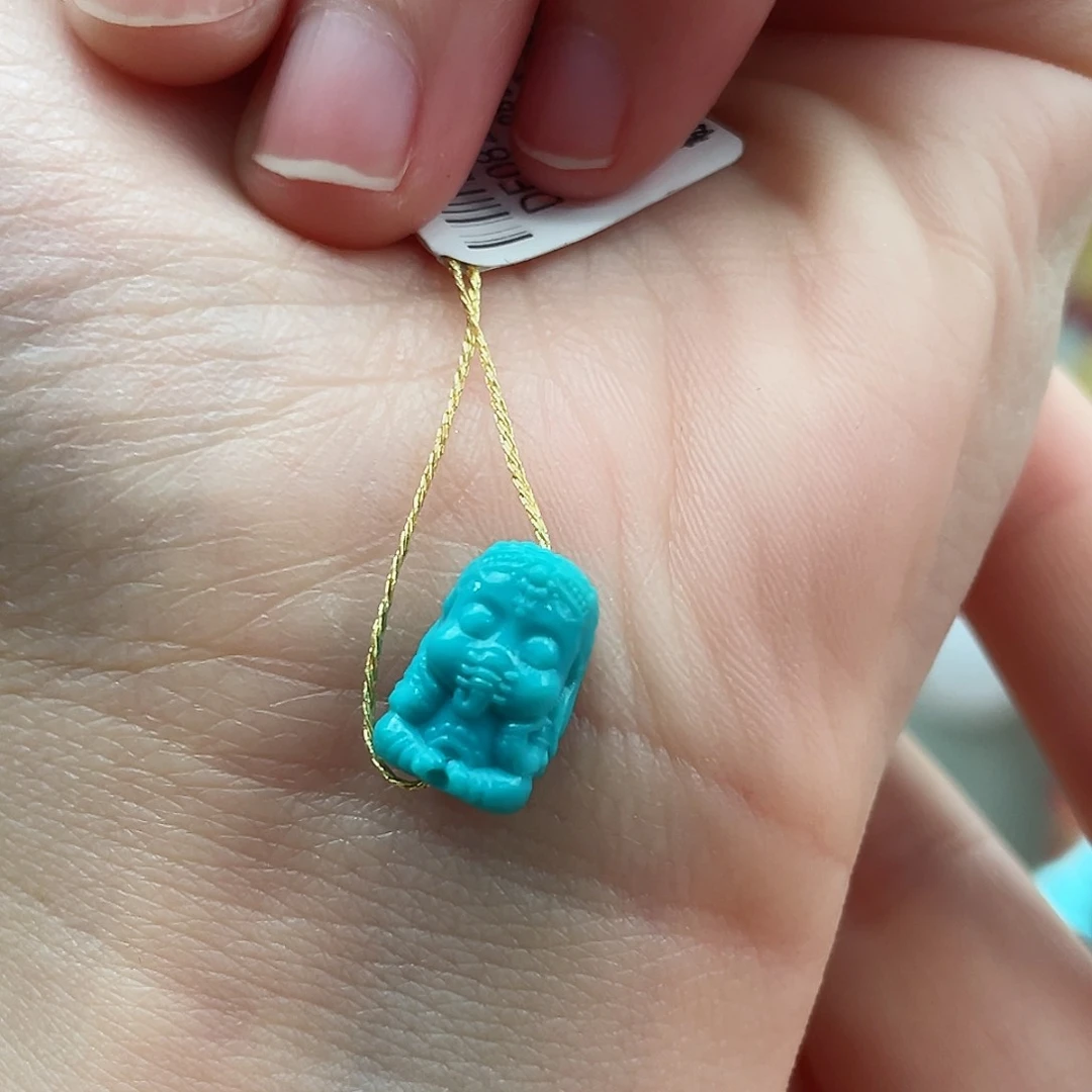 绿松石颈饰未镶嵌