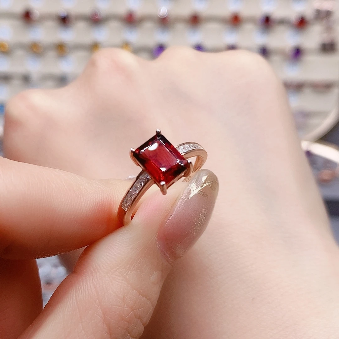 石榴石戒指银S925镶嵌戒指