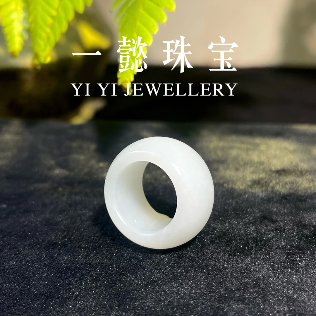 【一懿珠宝】白月光/天然和田玉白玉宽版戒圈时尚百搭经典by258
