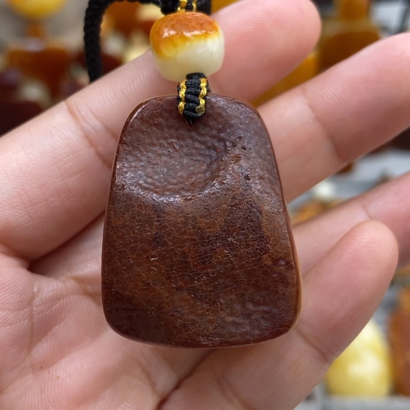 【闪购商品】琥珀颈饰未镶嵌