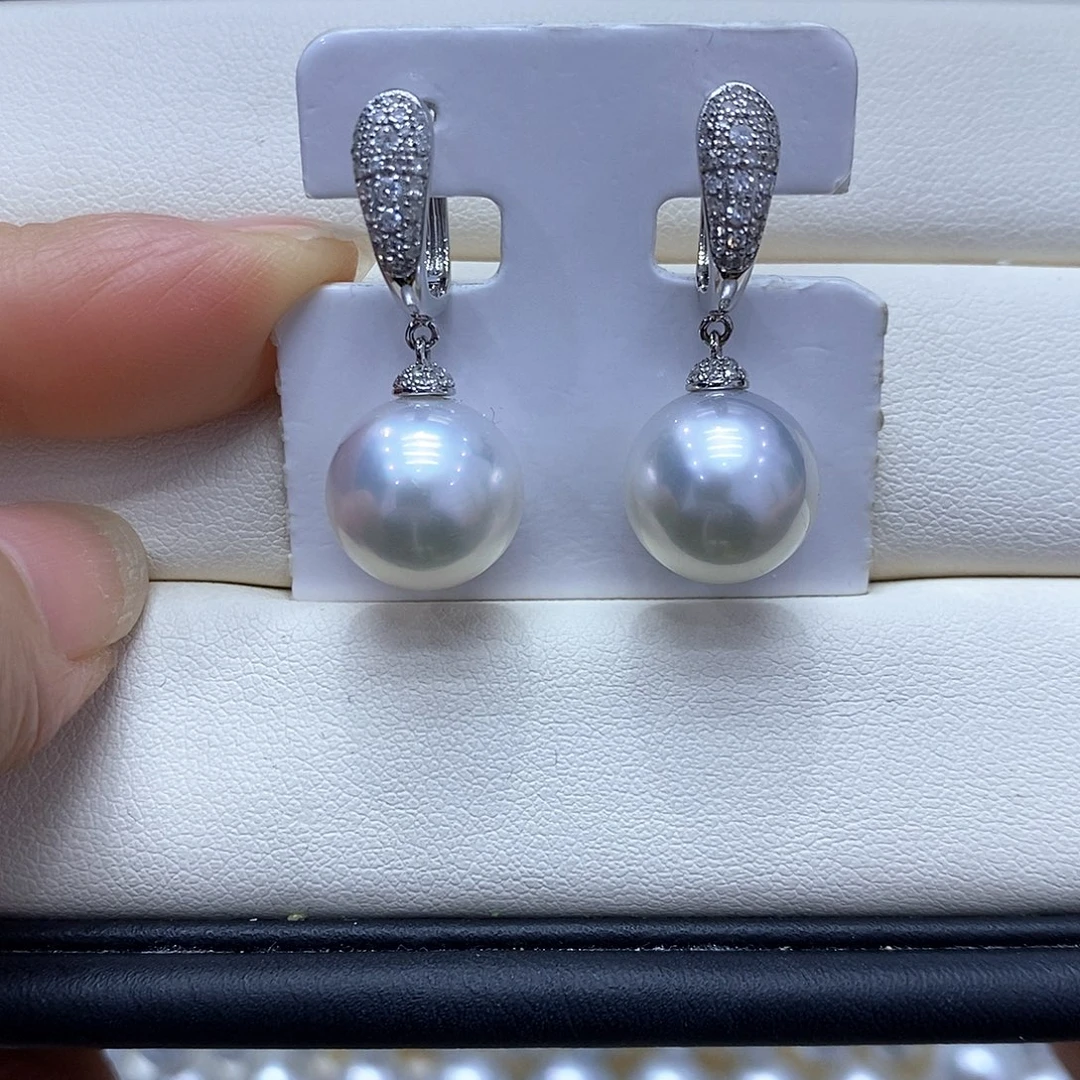 海水珍珠18K金镶嵌耳饰12到13点位澳白