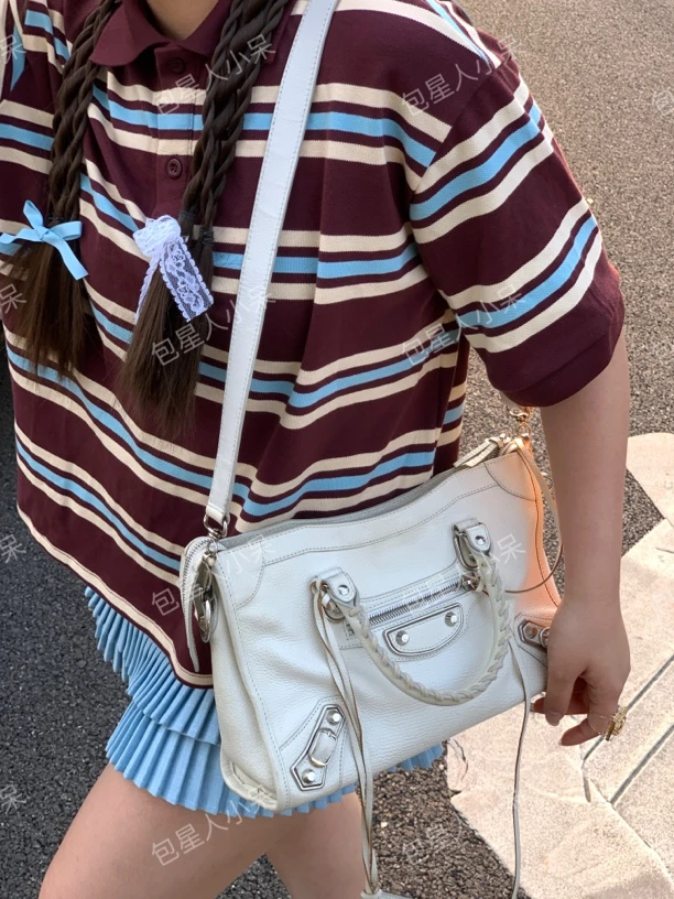 95新 Balenciaga/巴黎世家 超少见的小号白色银扣机车包