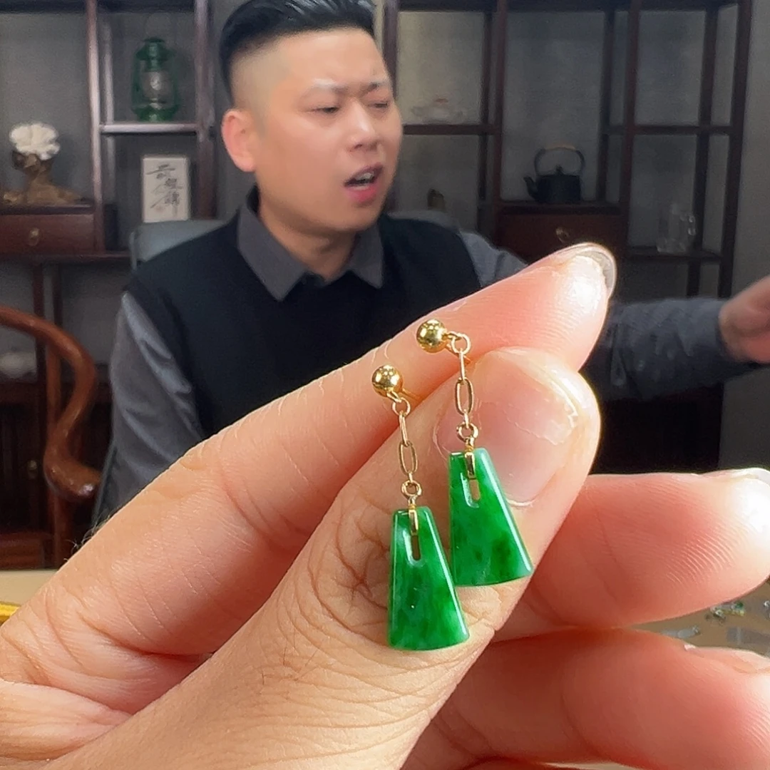 简****翡翠18K金镶嵌耳饰耳环