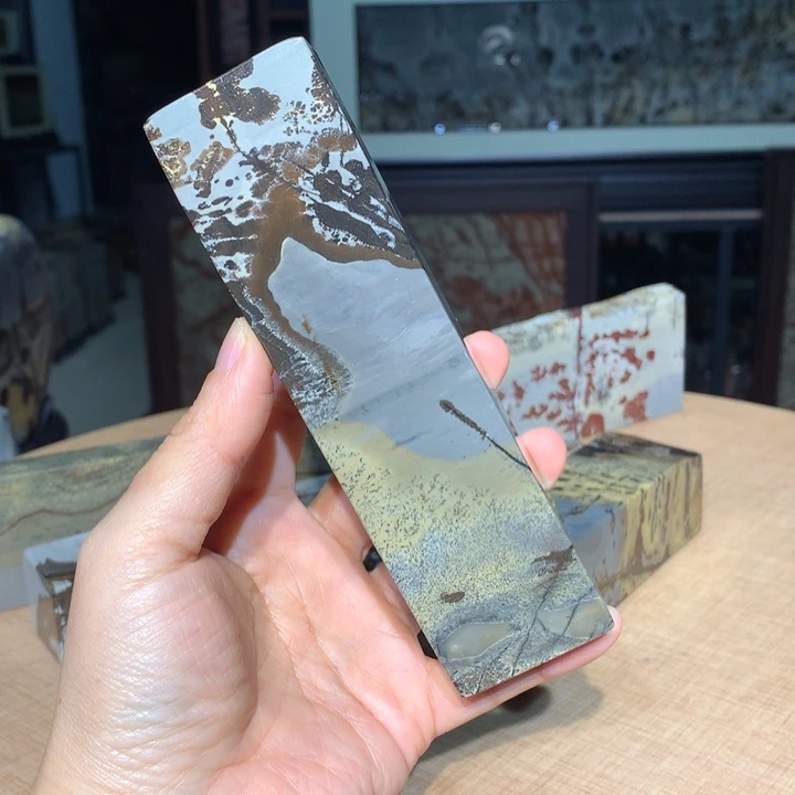 ，广西国画石摆件，收藏观赏