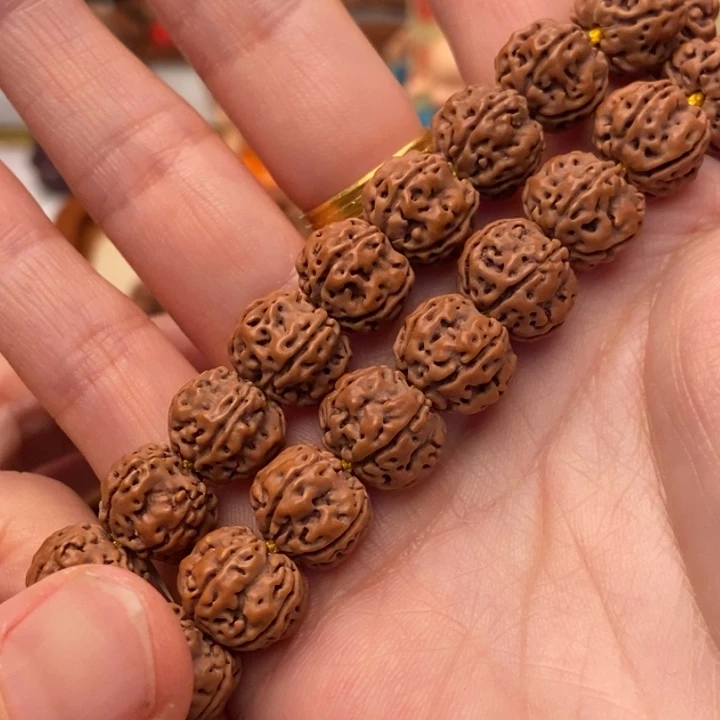 *****金刚菩提吊坠凹底梅花手持